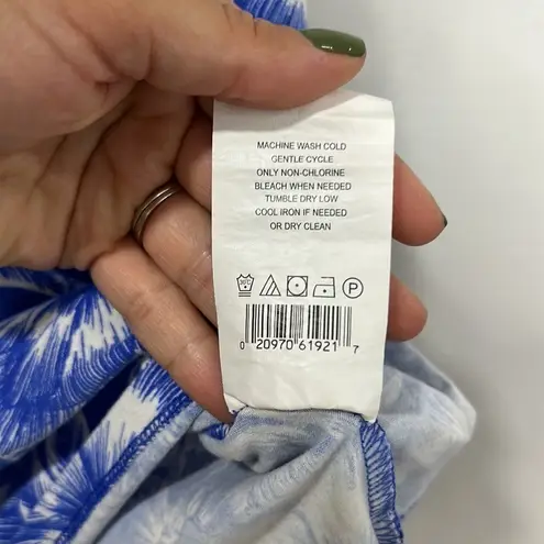 Motherhood Maternity • hibiscus tropical print tank