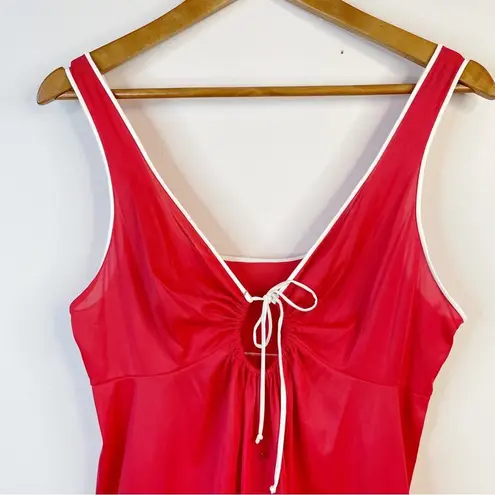 Vassarette Vintage 70s 80s  Nylon Mod Sheer Red Keyhole Babydoll Slip Dress 38 M