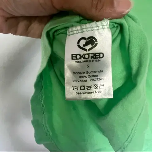 Ecko red cold shoulder strappy back t shirt bright green graphic size small