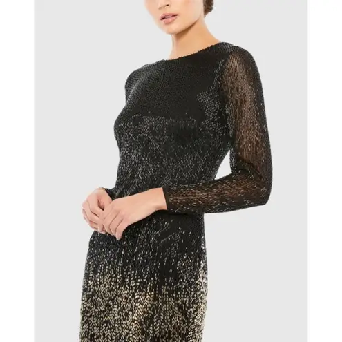 Mac Duggal NWT Size 4 Black Gold Beaded Fringe Gown