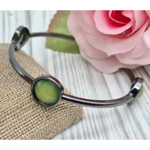 None Gunmetal & Green Bead Station Bangle Bracelets Set Lot of 3