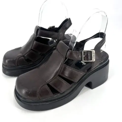 Vintage Y2k 90's Fisherman Chunky Block Heel Brown Faux Leather Sandal Size 6.5