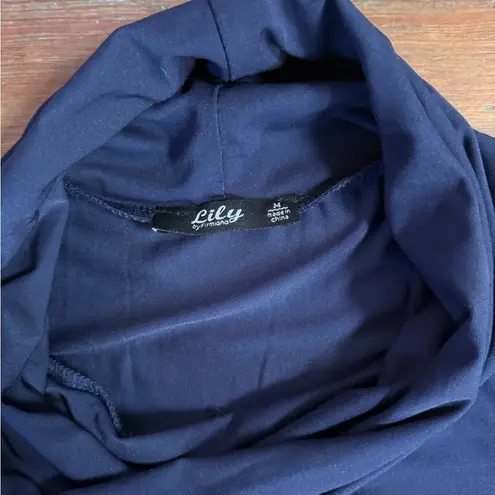 Navy Blue Cowl Neck Athletic Style Sweatshirt ~ Size Medium 🍄