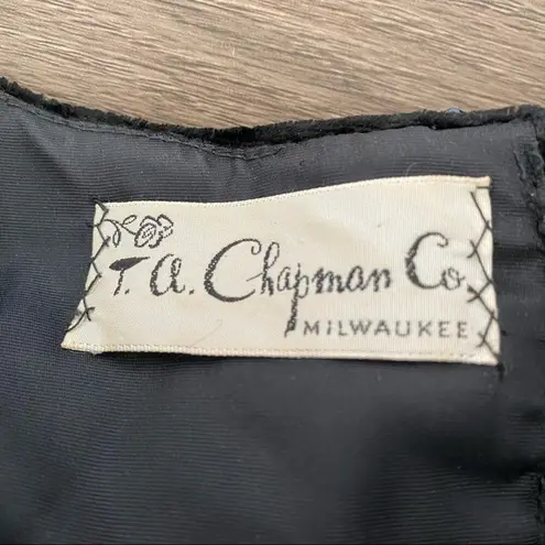 Vintage T.A. Chapman Milwaukee Black Velvet Beaded Mini Dress medium