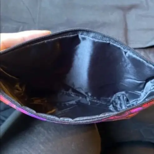 Skull Halloween 80’s Zipper Makeup Bag New