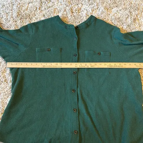 Dark Green Button Down Waffle Knit Long Sleeve Size undefined