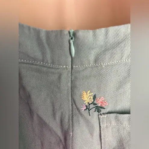 Cider Floral Embroidery Pocket Romper Overalls Size XS./32 No Tags