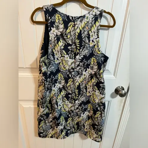 Skies Are Blue Sleeveless Floral Shift Dress