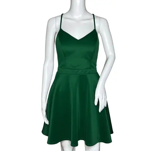 City Studio Fit & Flare Dress Womens 7 Green Bow Back Party Cocktail Size undefined