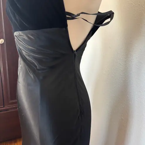 Vintage 90s Solid Black Velvet & Satin One