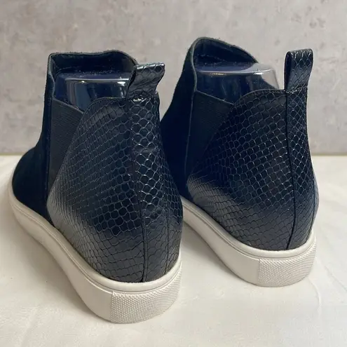 Steve Madden  Zaci Wedge Sneaker Boot Black Suede Leather Faux Snakeskin Size 7M thumbnail 9