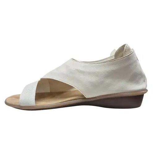 Sesto Meucci Everly Italian Leather Sandals White Sz 9.5