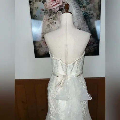 Elegant Saison Blanche Embroidered Organza Wedding Gown! White Size 8