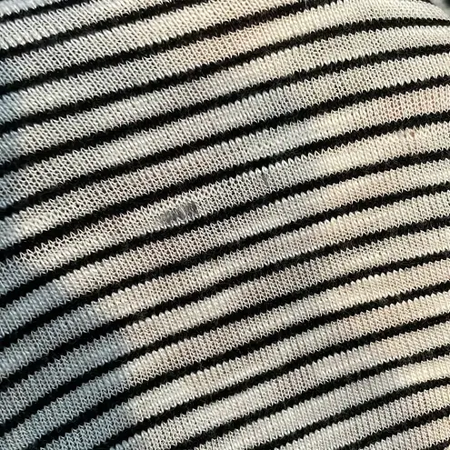 Van Heusen White with Black Stripes Top Size Large