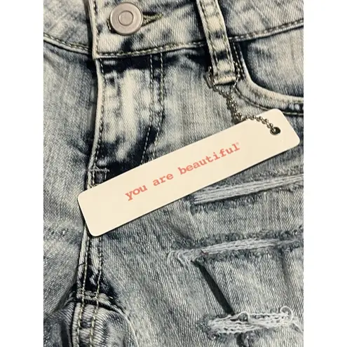 Dollhouse Denim Jean Shorts Womens Juniors Size 1 Distressed Light Washed NWT