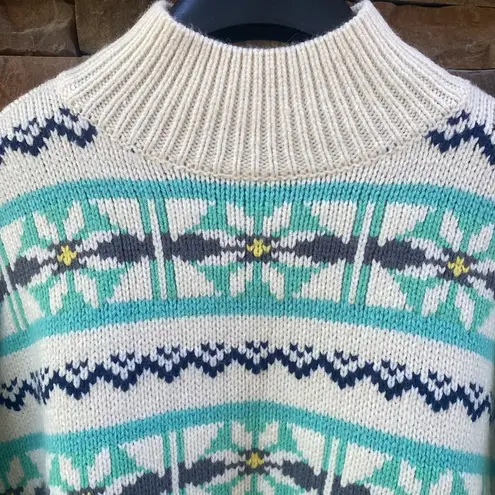 American Eagle  size Large fair isle oversized relaxed sweater ivory turquoise