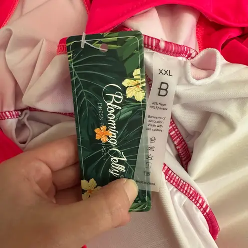 Blooming Jelly Hot Pink Ruffle Sleeve One Piece Swimsuit Women’s XXL NWT