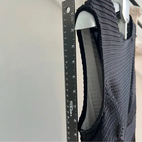 Sandra Darren Elegant Black Sleeveless Dress size 12