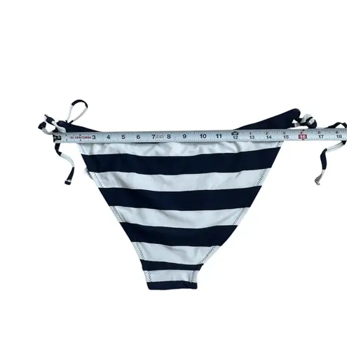 Frederick's of Hollywood Fredrick’s of hollywood bling bikini bottom