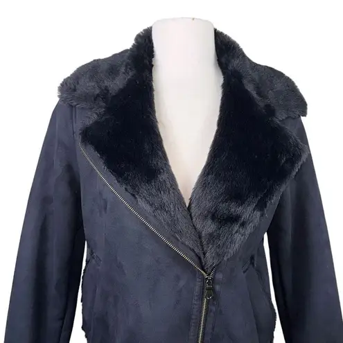 Uniqlo  Black Faux Suede and Faux Fur Women’s Jacket in size Small