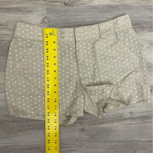 Banana Republic Tan with White Polka Dots 55% Linen Women’s Shorts Size 4