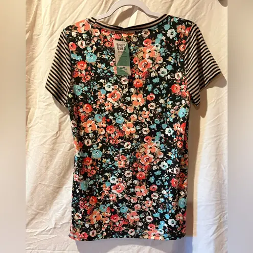 Honey & Lace short sleeve top mixed floral and striped print NWT Sz M Black Size M