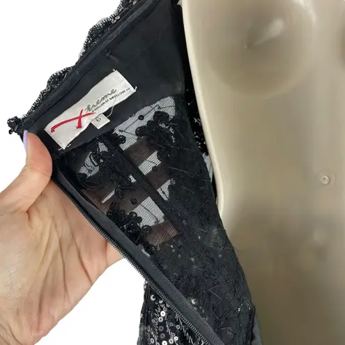 Xtreme Strapless Lace Sequin Mermaid Evening Gown 3D Floral Petal Size 6 Black