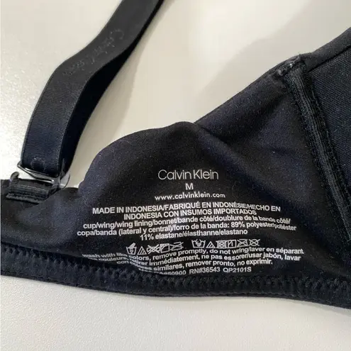 Calvin Klein Black Wireless Bra Size Medium Convertible Straps