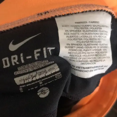 Nike  Dri Fit Cropped Running Black Leggings Back Zipped Pockets Women's Size S