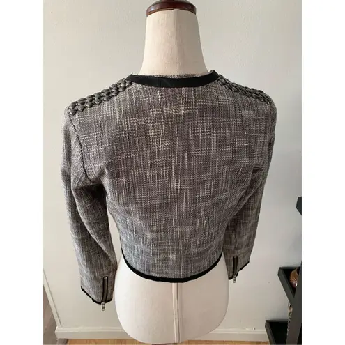 H&M  blazer short size 6 fancy trendy gray