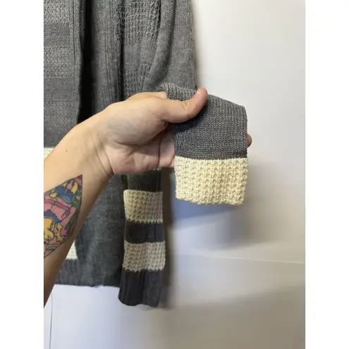 Daisy Fuentes Cardigan Women’s Small Open Front Sweater with Pockets Long Sleeve