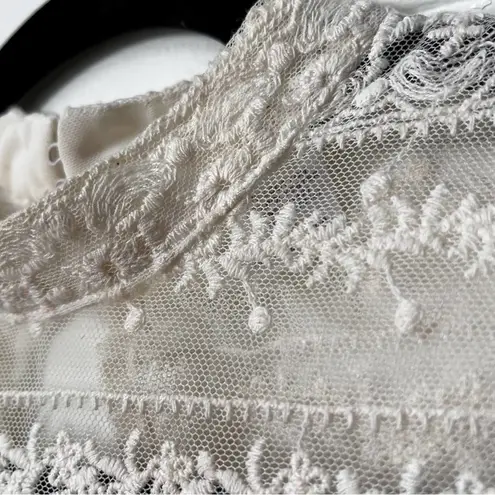 Ellison Lace Top - Size M