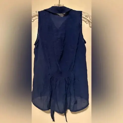 E&M blue button up thin tie front top size M Size M