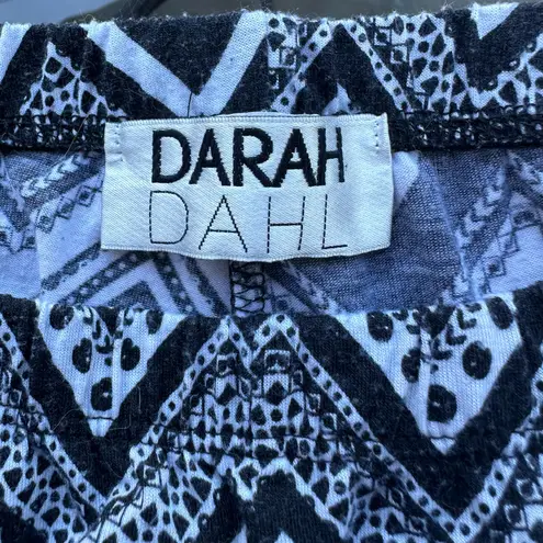 Darah Dahl Chevron Print Boho Super Flare Pants in Black/White Mixology Black