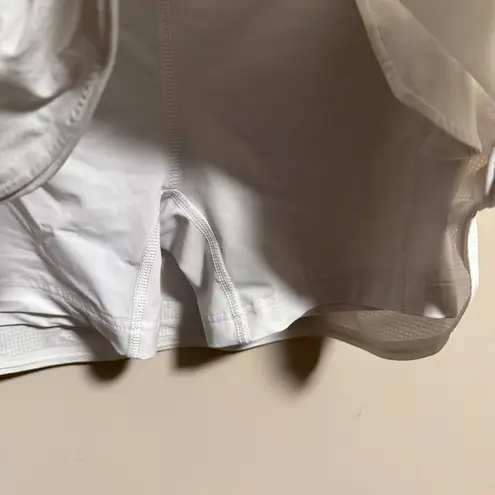 Outdoor Voices  the exercise 3" skort w/Pockets white Tennis Workout- Size Medium