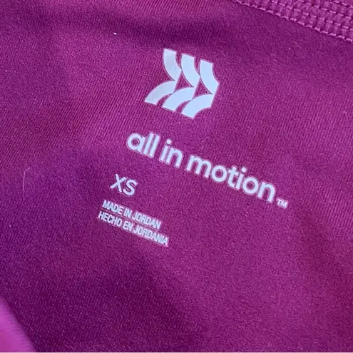 All In Motion  Women's Contour Purple High
Rise 7” Shorts Size XS New With Tags