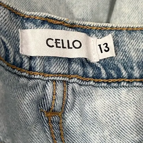 Cello  High Rise Light Wash Wide Leg Cropped Jeans Women’s 13