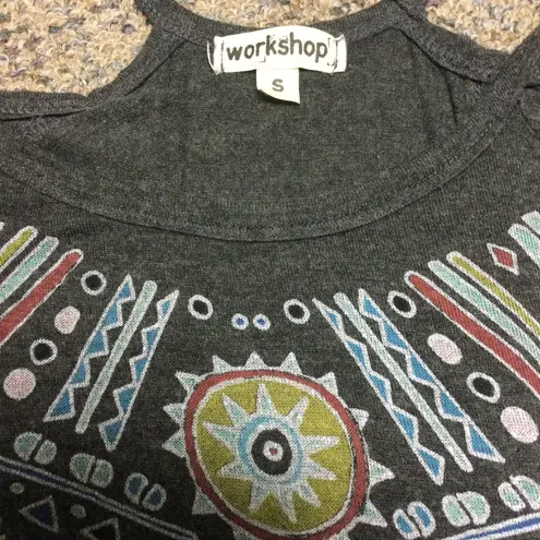 Workshop Off The Shoulder Gray Tribal Overlapping Back Short Sleeve Top  Size Juniors Small