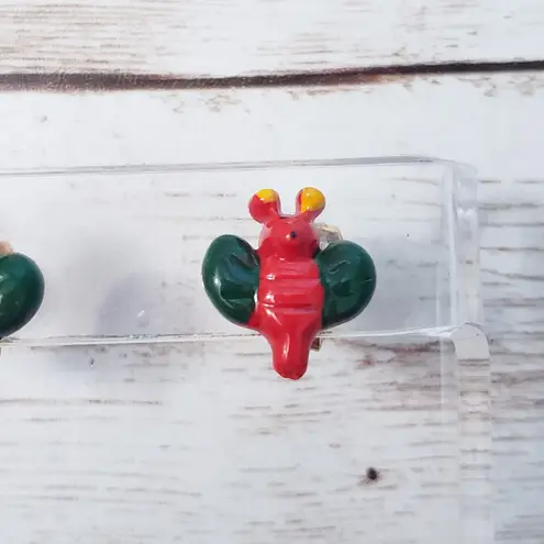 Vintage Clip On Earrings