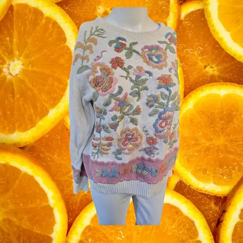Embroidered Floral Colorful Crew Neck Sweater White Size M