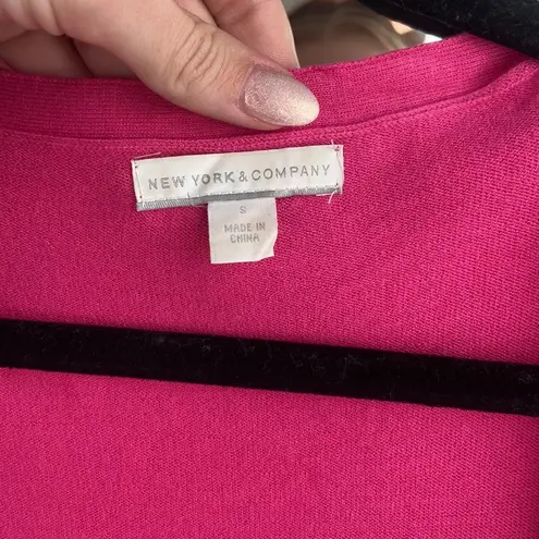 New York And Company Pink cardigan