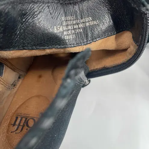 SOFFT Boots Size 8.5 Wilton Black Suede Whip Stitched Heeled Bootie Leather