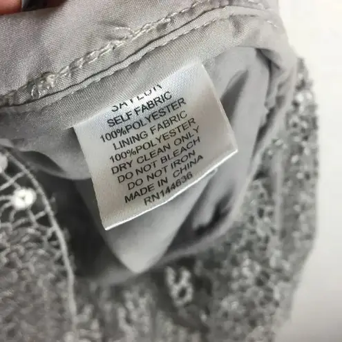 Saylor Silver Illusion Netted Sequin Sheath Knee Length Dress Small