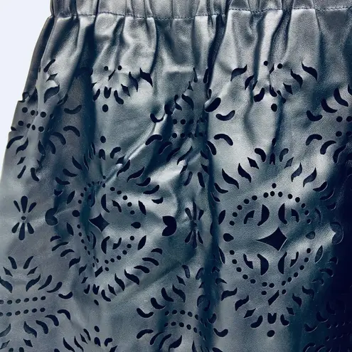 Piperlime Collection Vegan Leather Mini Skirt w/Laser Cutouts/Scallop Hem Size S Blue