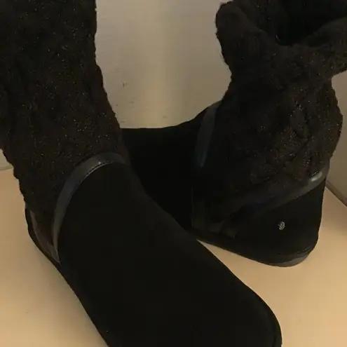 EMU Australia women black suede knit boots US 10