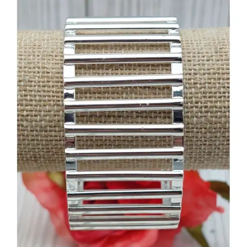 Cute Silver Tone Wide Bar Bangle Cuff Bracelet One Size Form to Fit