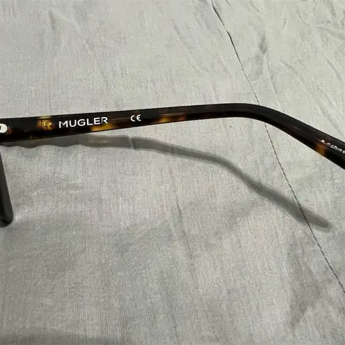 Mugler Women's Geometric Tortoise Shell Sunglasses Brown Lens UV400 Cat Eye - Image 4