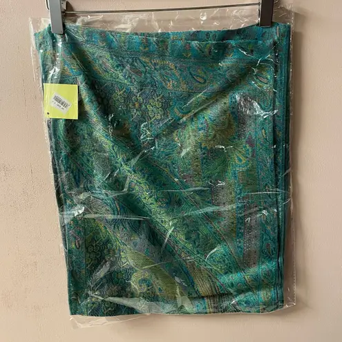 Rapti Fashion Peacock Blue Printed Lightweight Scarf NWT