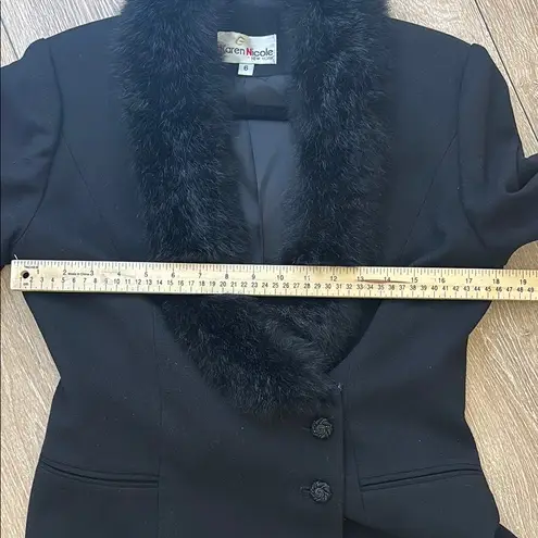 Vintage Karen Nicole New York 100% Wool Black Blazer with Faux Fur Collar Size 6