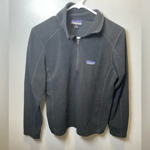 Patagonia  Women's Black Fleece Half Zip Pullover Size Medium